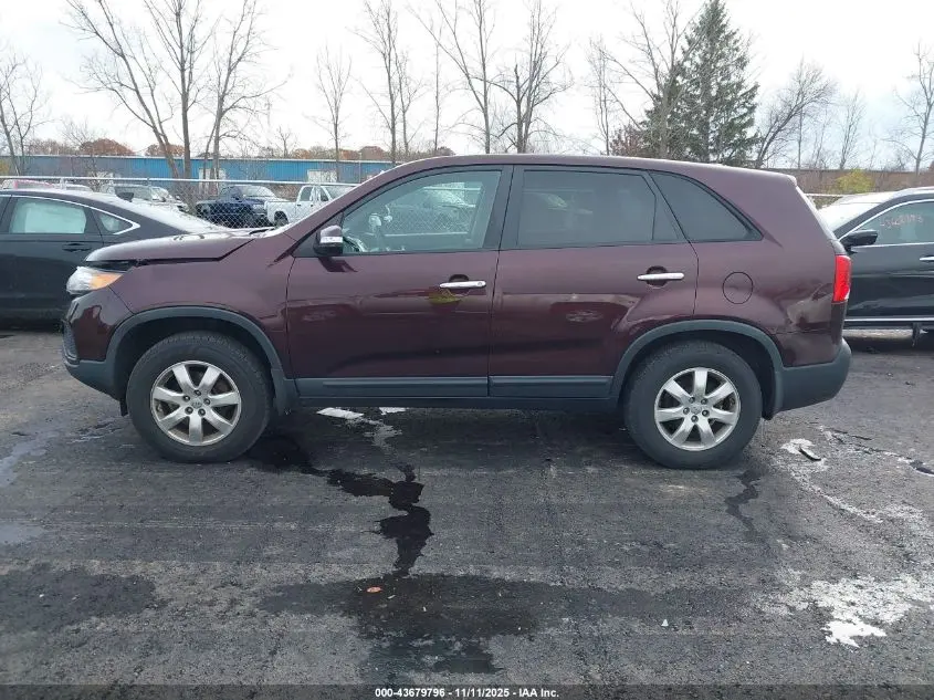 2012 KIA SORENTO LX