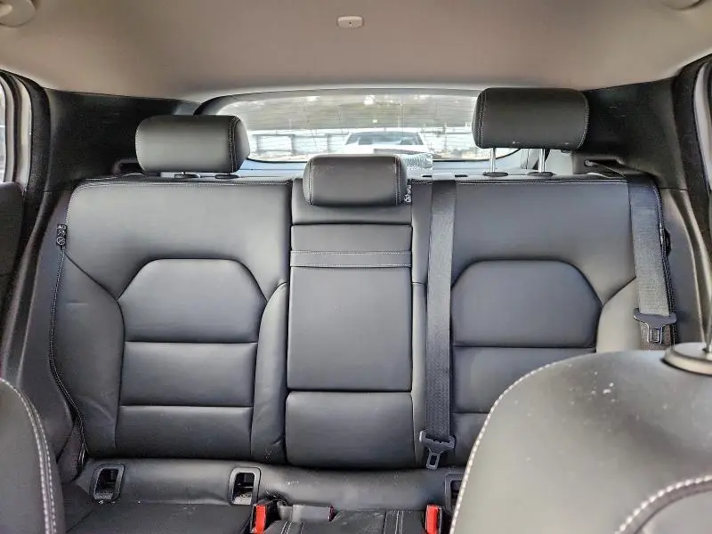 2017 INFINITI QX30 BASE  