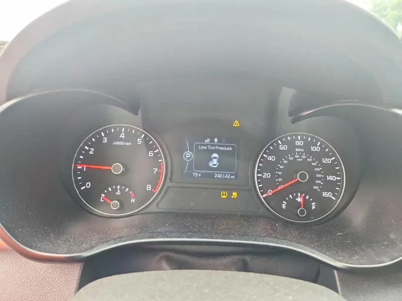 2017 KIA OPTIMA LX  