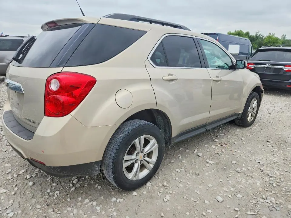 2012 CHEVROLET EQUINOX LT  