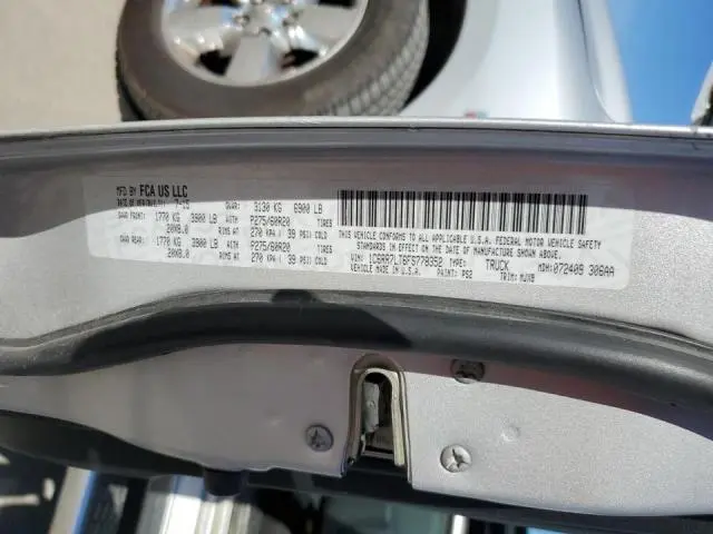 2015 RAM 1500 SLT