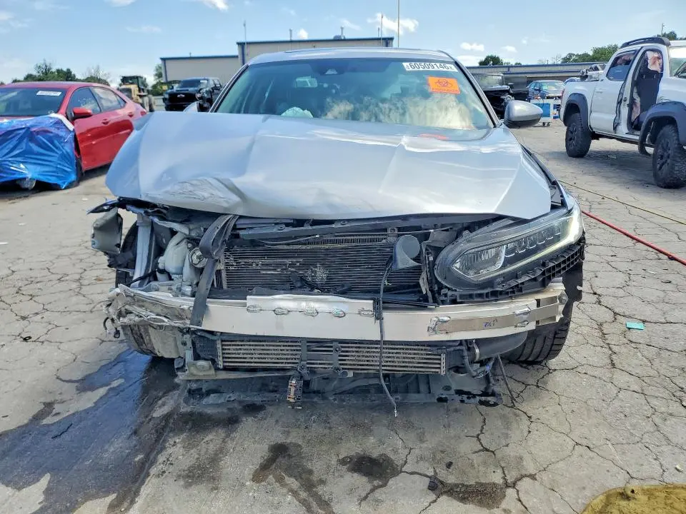 2018 HONDA ACCORD EX  