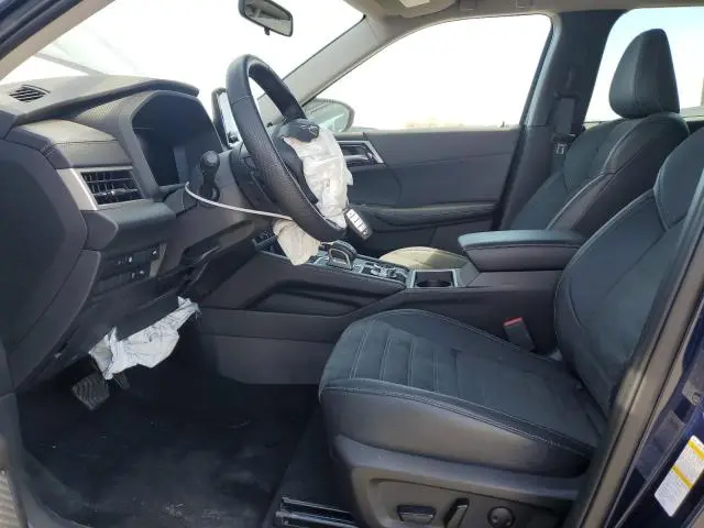2023 MITSUBISHI OUTLANDER SE  