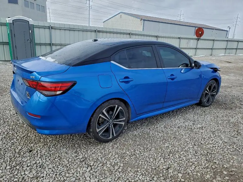 2022 NISSAN SENTRA SR  