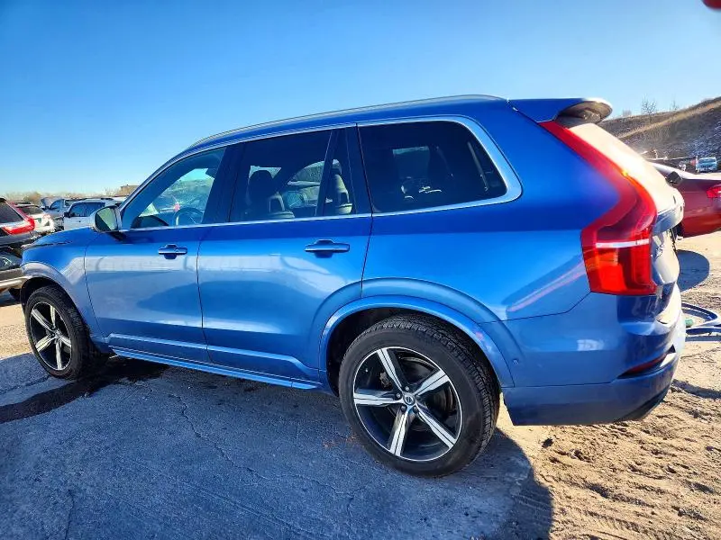 2017 VOLVO XC90 T6  