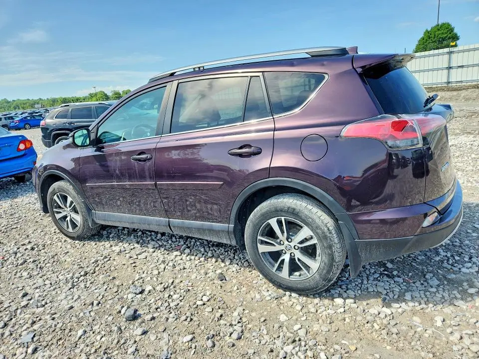 2018 TOYOTA RAV4 XLE  