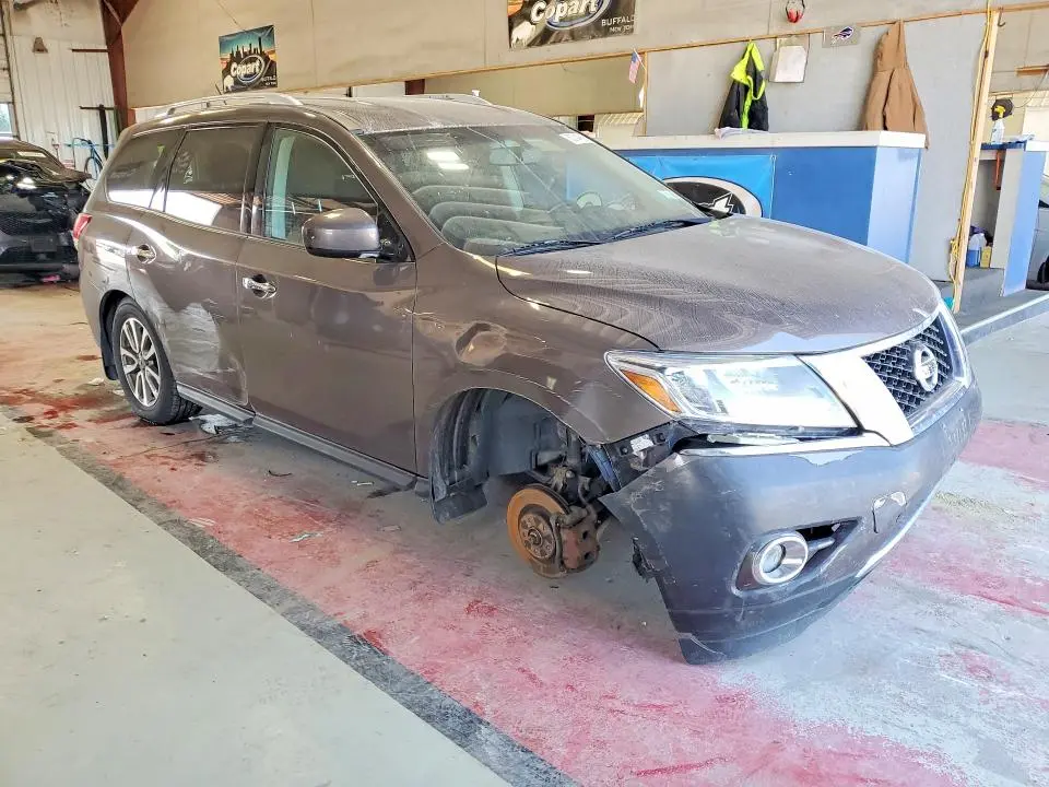 2016 NISSAN PATHFINDER SV  