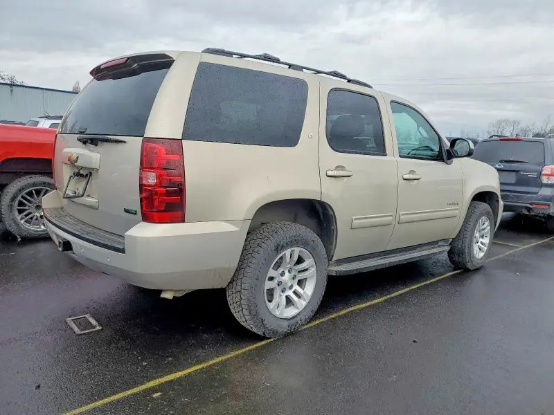 2011 CHEVROLET TAHOE K1500 LT  