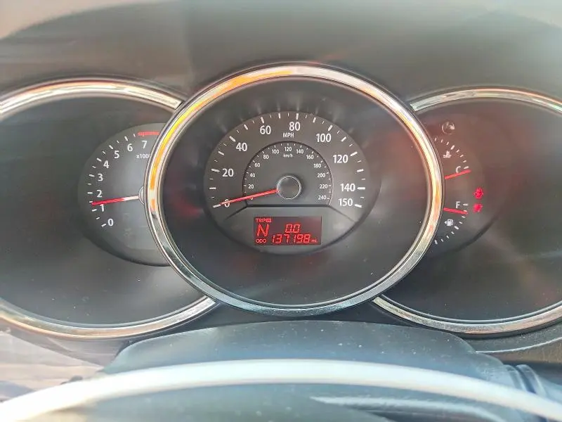 2012 KIA SORENTO LX  