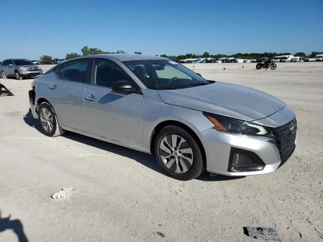 2024 NISSAN ALTIMA S  
