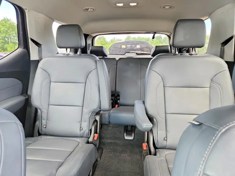 2021 CHEVROLET TRAVERSE LT  