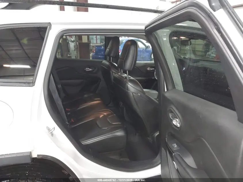 2019 JEEP CHEROKEE ALTITUDE 4X4