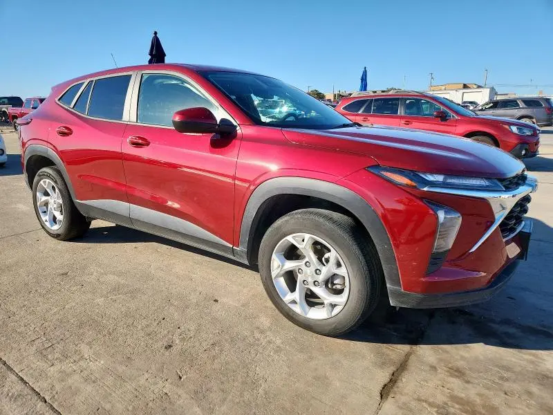 2024 CHEVROLET TRAX LS  