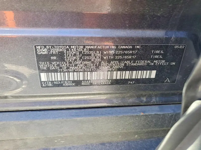 2022 TOYOTA RAV4 LE  