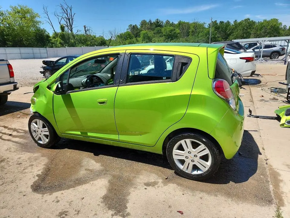 2015 CHEVROLET SPARK 1LT  