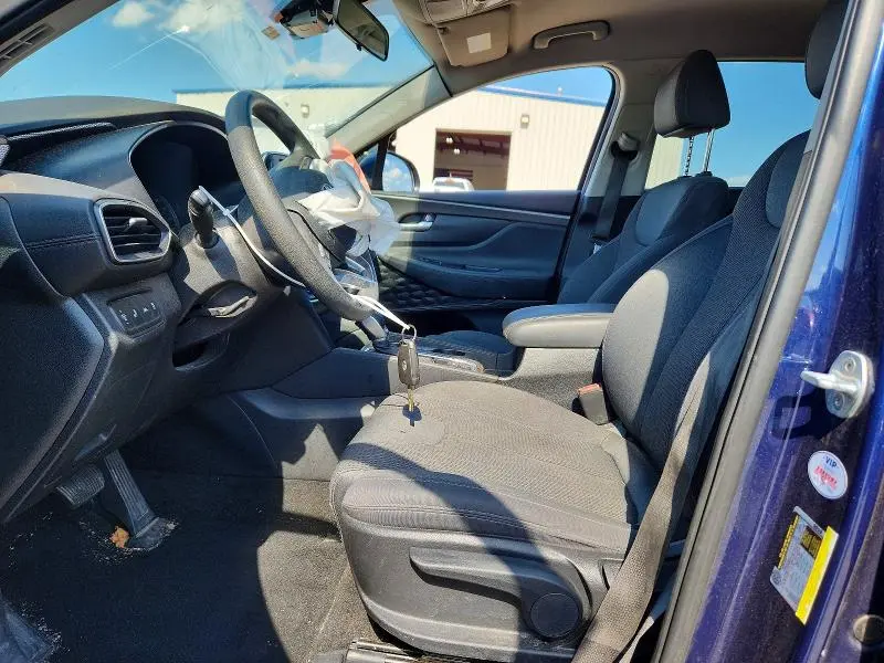 2019 HYUNDAI SANTA FE SE  