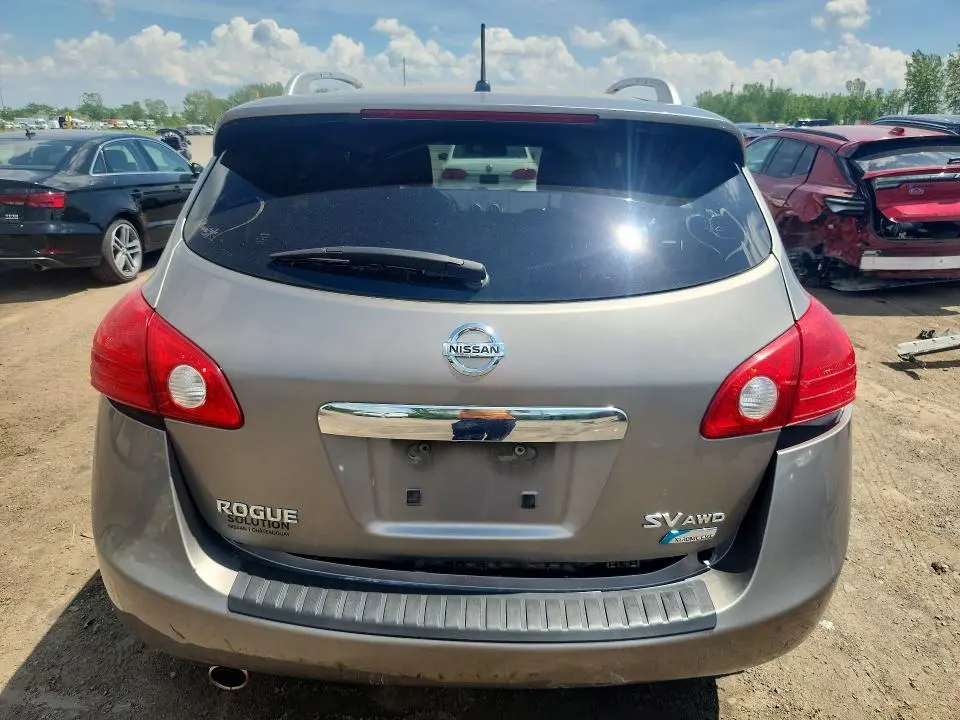 2012 NISSAN ROGUE S  