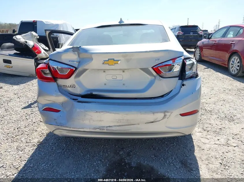 2019 CHEVROLET CRUZE LT