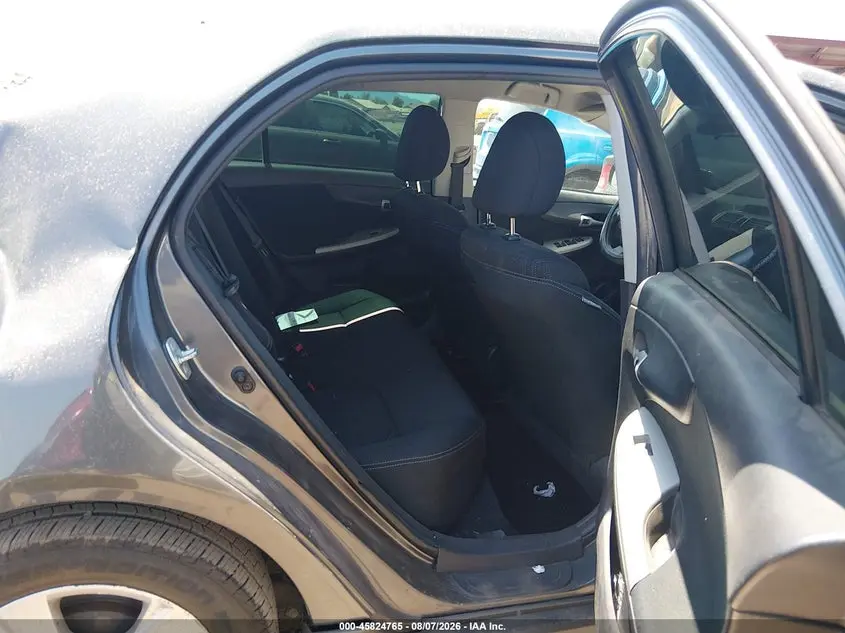 2013 TOYOTA COROLLA S