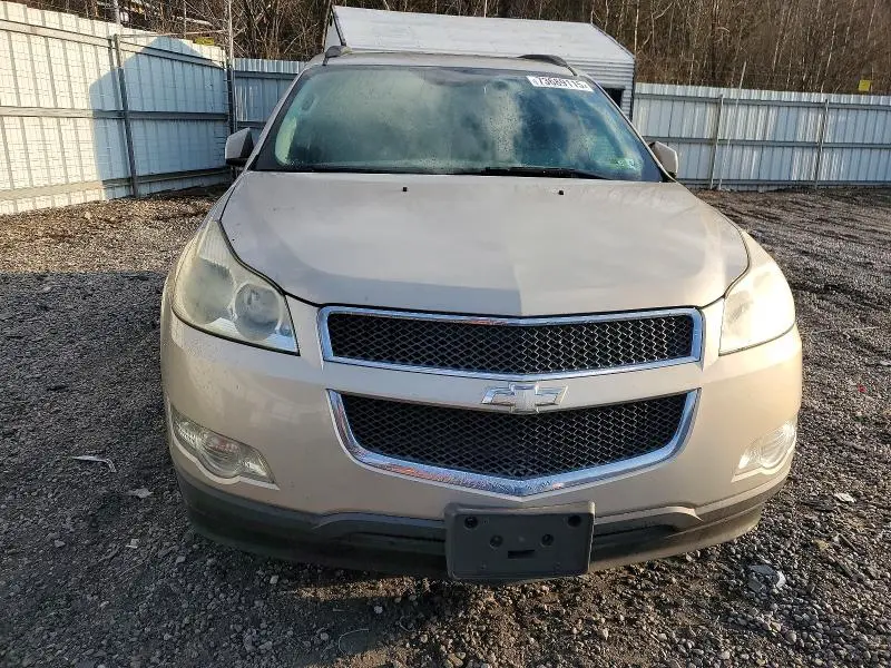 2011 CHEVROLET TRAVERSE LT  