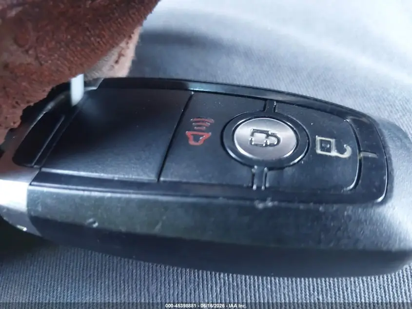 2019 FORD EDGE SE