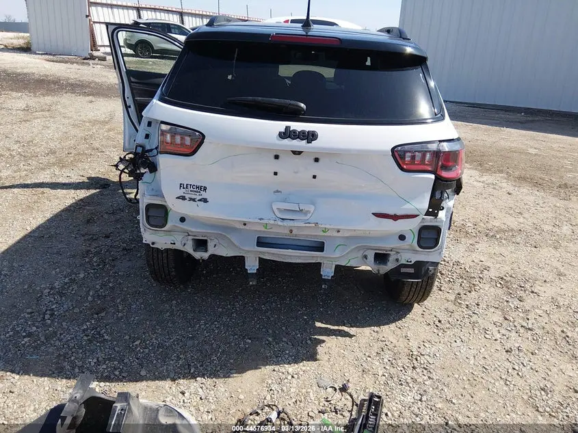 2024 JEEP COMPASS TRAILHAWK 4X4