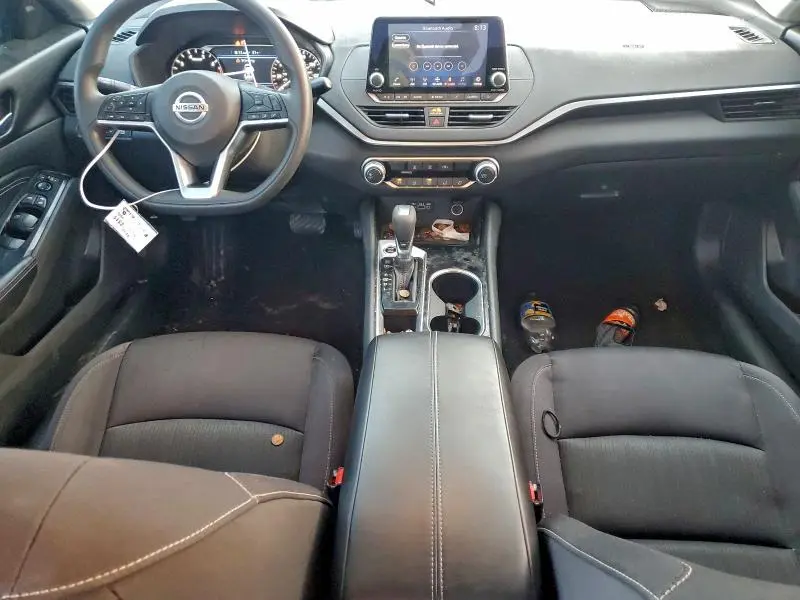 2021 NISSAN ALTIMA SV  