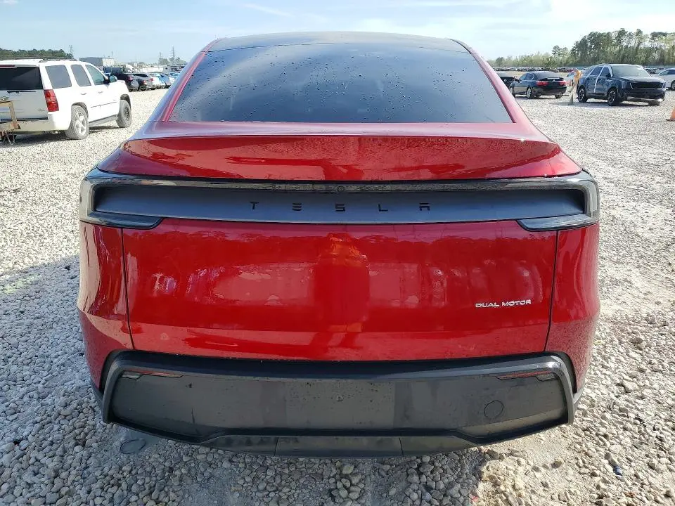 2026 TESLA MODEL Y   