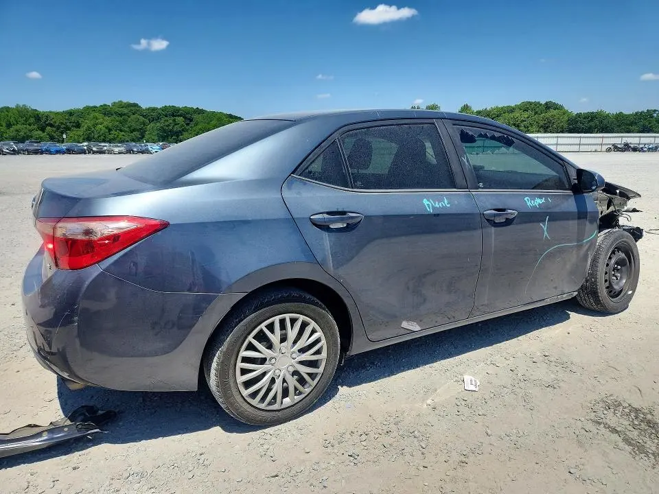 2017 TOYOTA COROLLA LE  