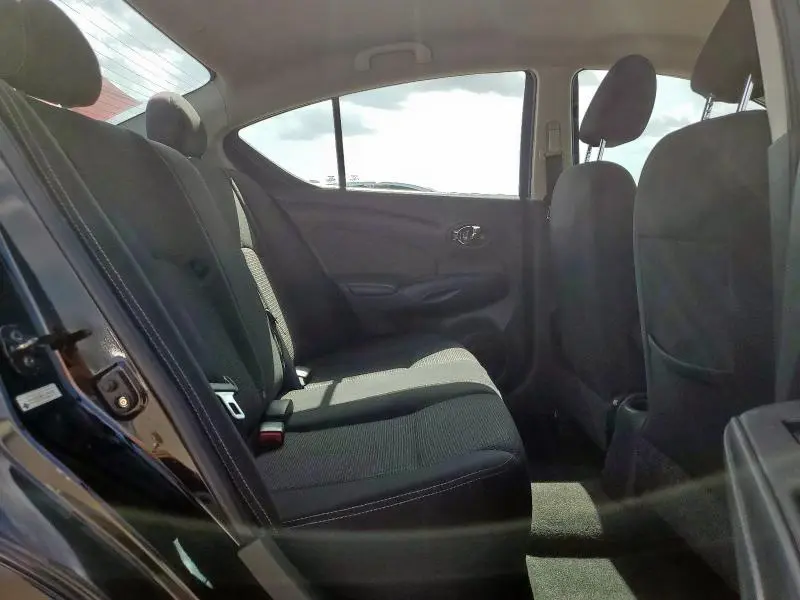 2014 NISSAN VERSA S  