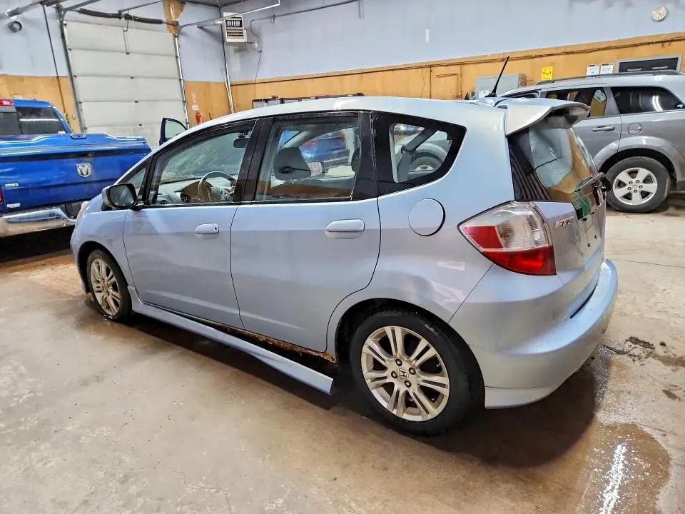 2010 HONDA FIT SPORT  
