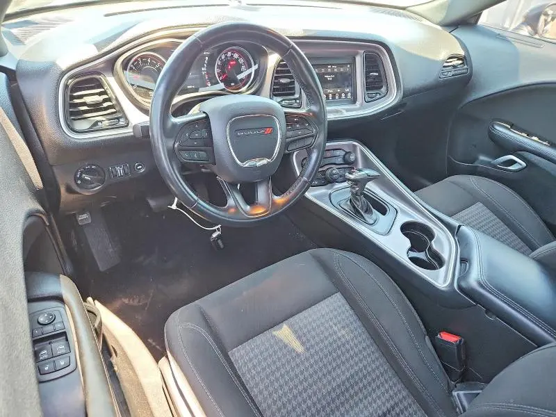 2021 DODGE CHALLENGER SXT  