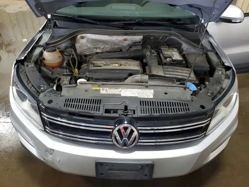 2017 VOLKSWAGEN TIGUAN S  