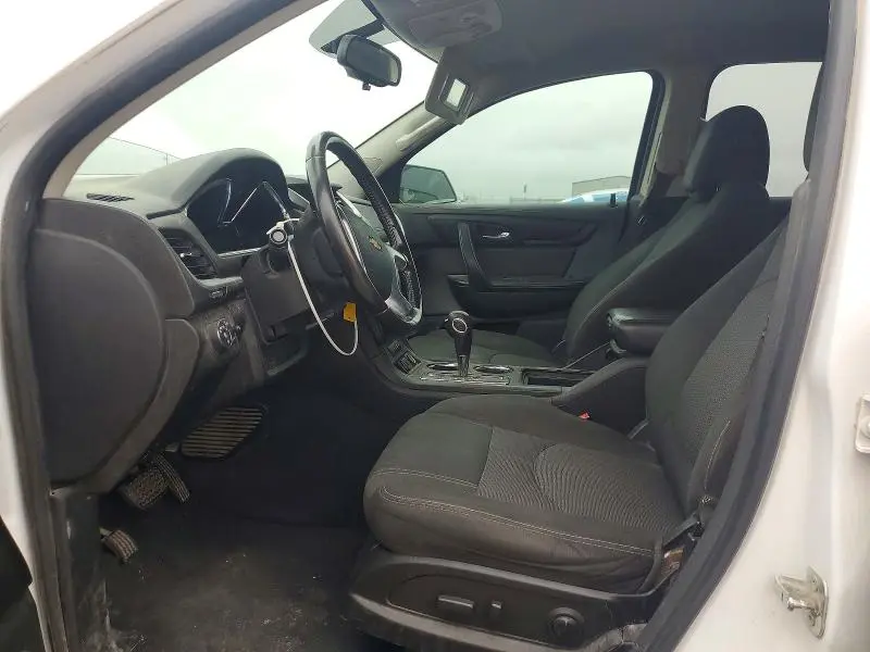 2016 CHEVROLET TRAVERSE LT  