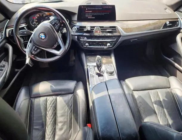 2019 BMW 540 XI  
