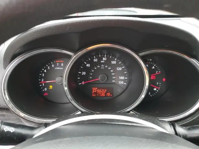 2013 KIA SORENTO LX  