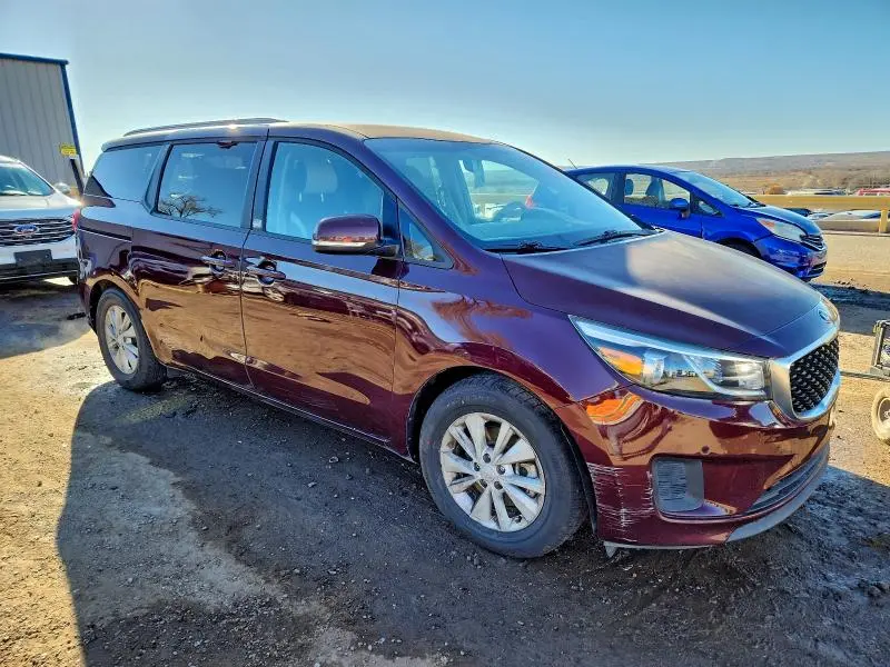 2017 KIA SEDONA LX  