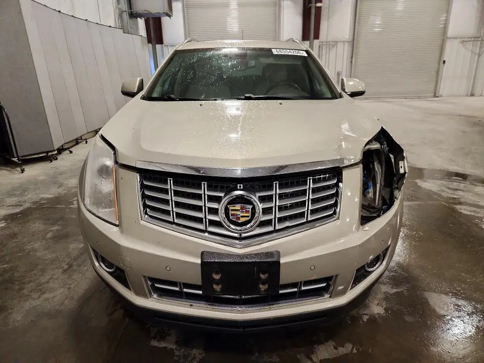 2016 CADILLAC SRX PERFORMANCE COLLECTION  