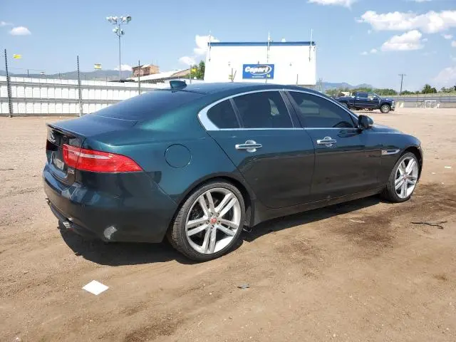 2017 JAGUAR XE PRESTIGE  