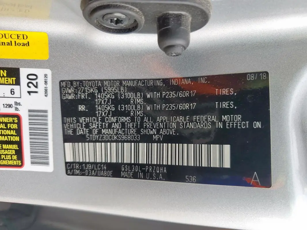 2019 TOYOTA SIENNA XLE  