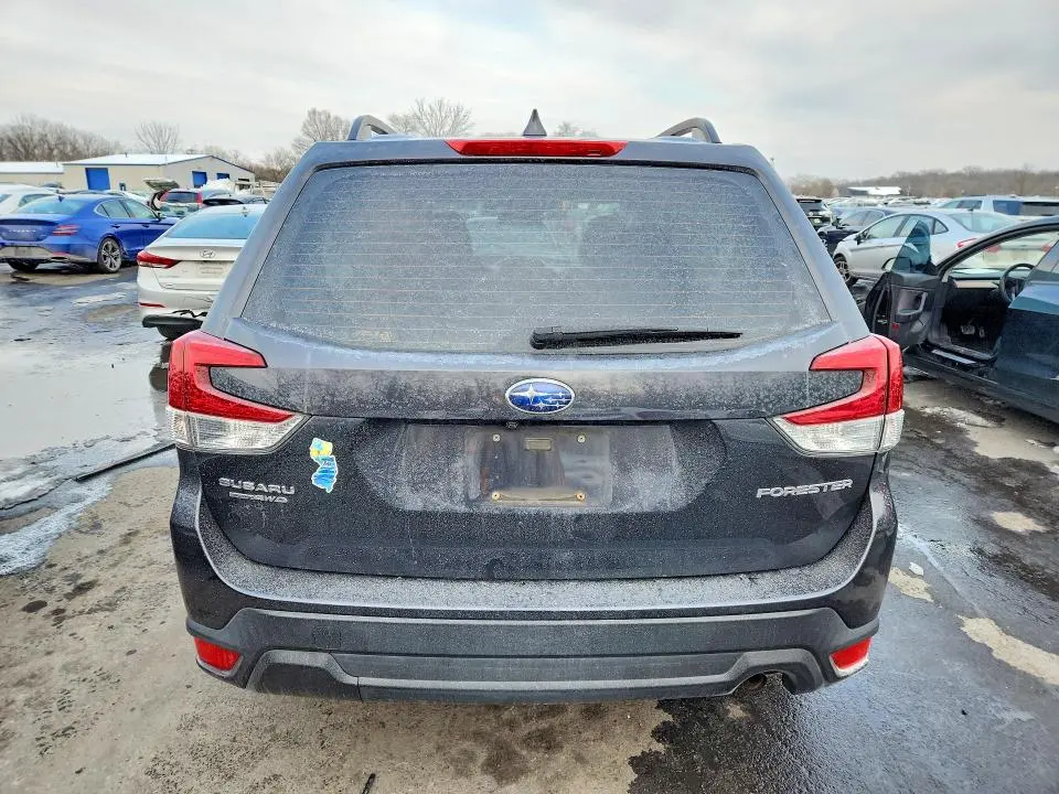 2019 SUBARU FORESTER   