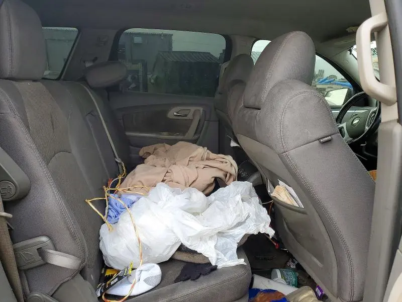 2012 CHEVROLET TRAVERSE LS  