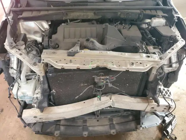 2014 TOYOTA HIGHLANDER LE  