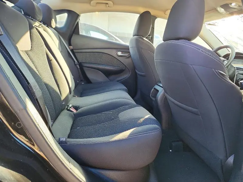 2015 DODGE DART SXT  