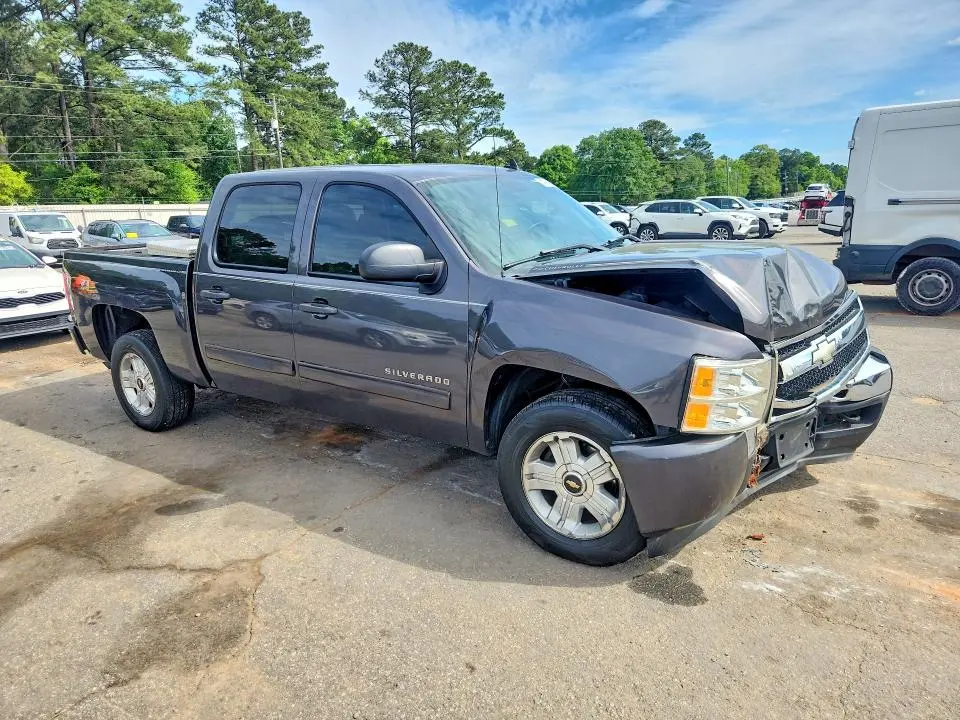 2010 CHEVROLET SILVERADO K1500 LT  