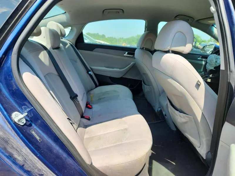 2017 HYUNDAI SONATA SE  