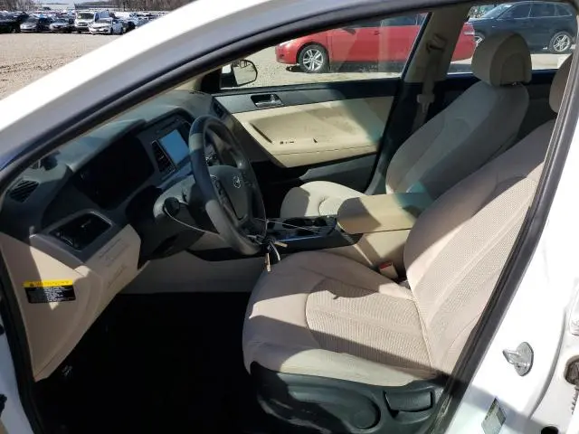 2016 HYUNDAI SONATA SE  