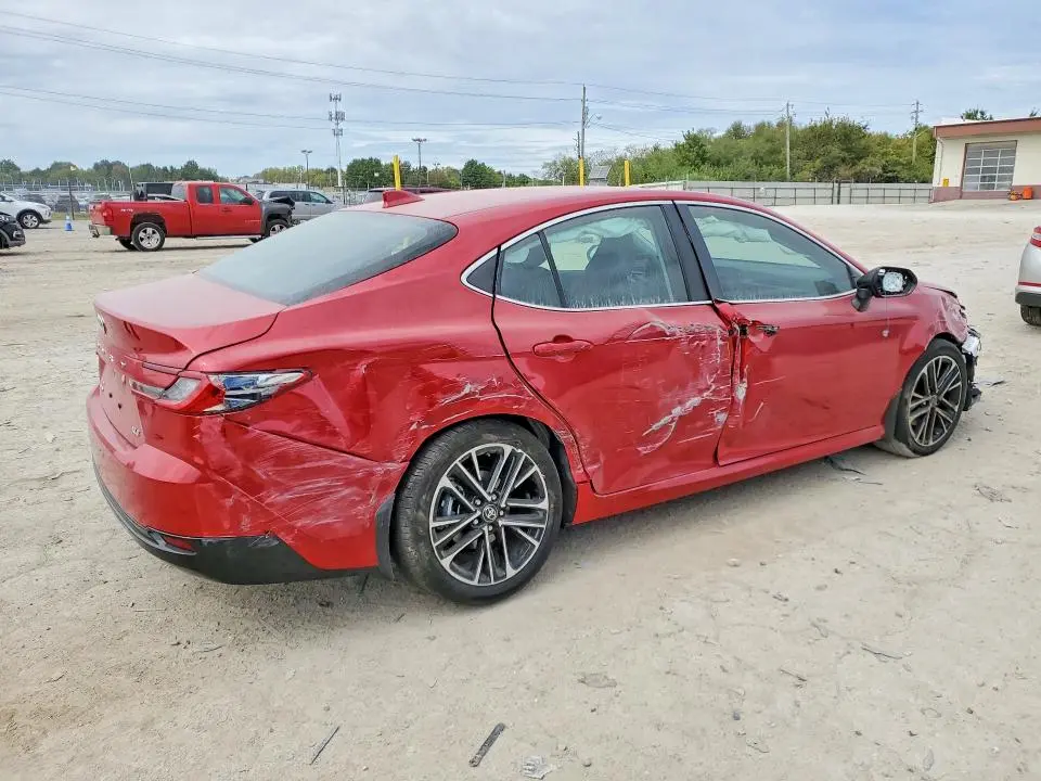 2026 TOYOTA CAMRY XLE  