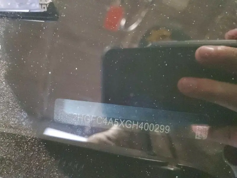 2016 HONDA CIVIC LX  