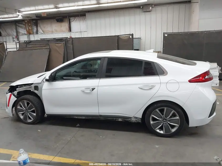 2017 HYUNDAI IONIQ HYBRID LIMITED